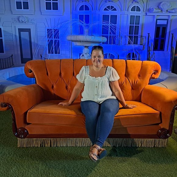 Meet your Posher, Chantelle - Picture 1 of 1